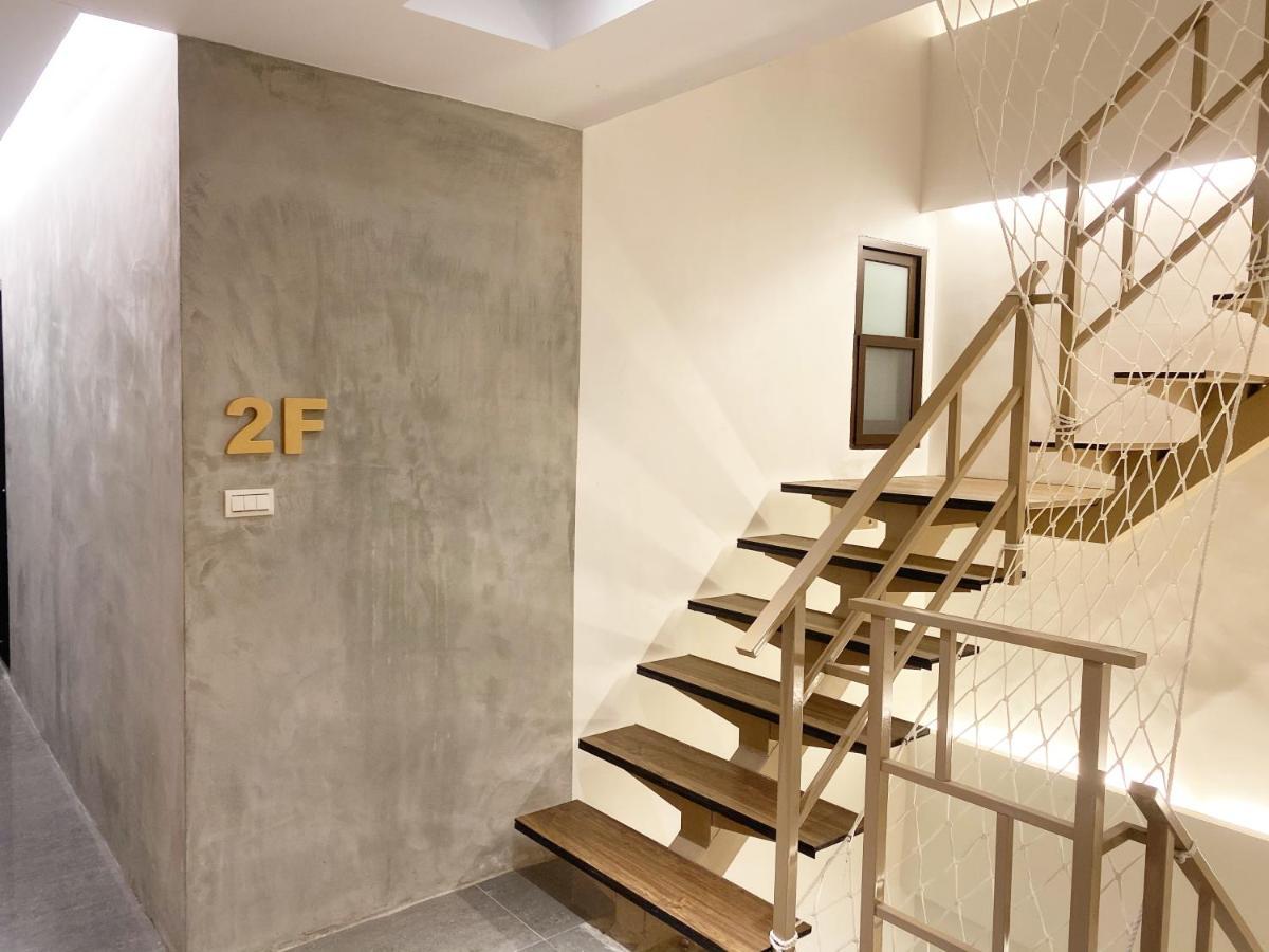 Fengjia Jyl Apartament Taizhong Zewnętrze zdjęcie